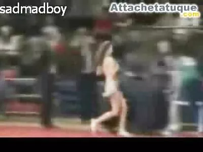 Ariana Marie এবং Jill Kassidy পুলকিত সৌভাগ্যবান হিন্দি বিএফ সেক্সি লোককে পুলের পাশে