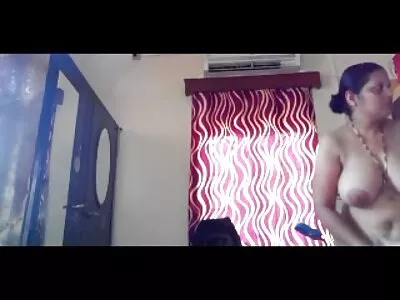 Milf dominatrix বাঙালি সেক্সি ভিডিও Nicolette with big fake boobs fucks তার মেয়ের প্রেমিক